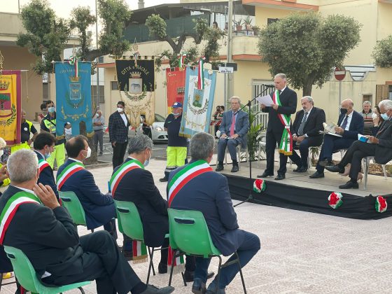 Matino dedica una statua ad Aldo Moro, Emiliano: “Figura mite alla quale la Puglia tuttora si ispira” - Corriere Salentino
