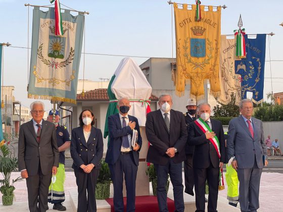 Matino dedica una statua ad Aldo Moro, Emiliano: “Figura mite alla quale la Puglia tuttora si ispira” - Corriere Salentino