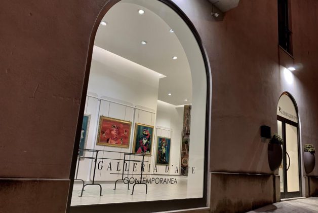 "Queen Vì", in mostra a Otranto la personale di Vittoria Rutigliano - Corriere Salentino