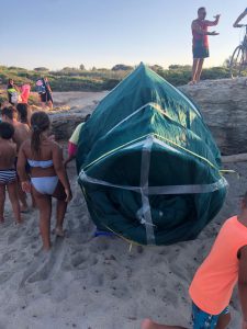 "Nemo Mangiaplastica" torna sulla spiaggia di Torre Specchia e prossimamente anche a San Foca - Corriere Salentino