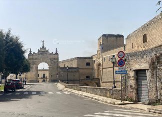“La scialletta rossa. Una donna di mafia”: domani a Copertino la presentazione del libro della giudice e scrittrice Maria Francesca Mariano