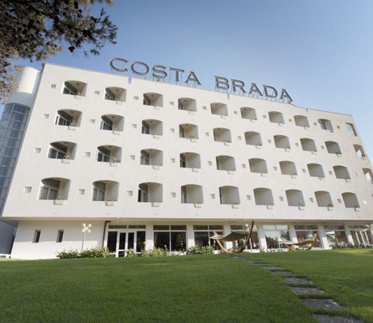 Torna lo “Show in the Moonlight” del Costa Brada: quattro serate evento tra musica, comicità e grandi stelle