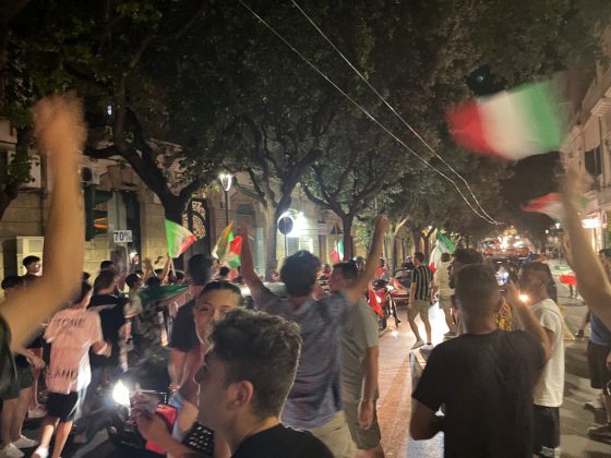 Italia in finale, la festa a Lecce fino a notte fonda - Corriere Salentino