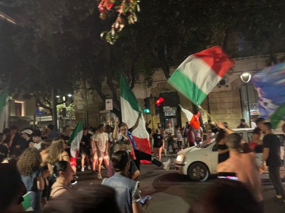 Italia in finale, la festa a Lecce fino a notte fonda - Corriere Salentino
