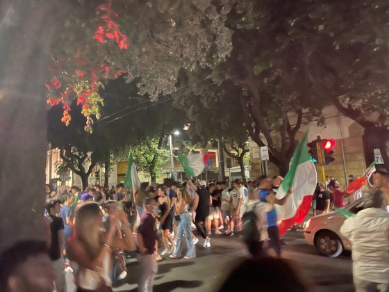 Italia in finale, la festa a Lecce fino a notte fonda - Corriere Salentino