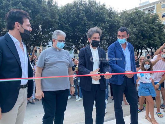 La Fontana di Santa Rosa restituita ai cittadini, dopo 26 anni di abbandono: l’inaugurazione e la festa - Corriere Salentino