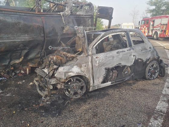 Auto si schianta contro furgone, i mezzi prendono subito fuoco: tragedia sfiorata sulla 274 - Corriere Salentino