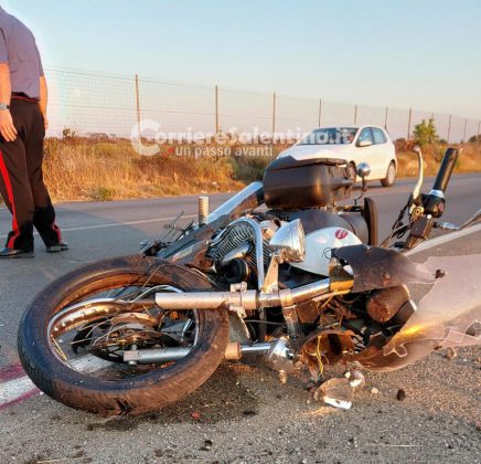 Tragico impatto frontale tra auto e moto sulla provinciale: muore centauro, grave la moglie - Corriere Salentino