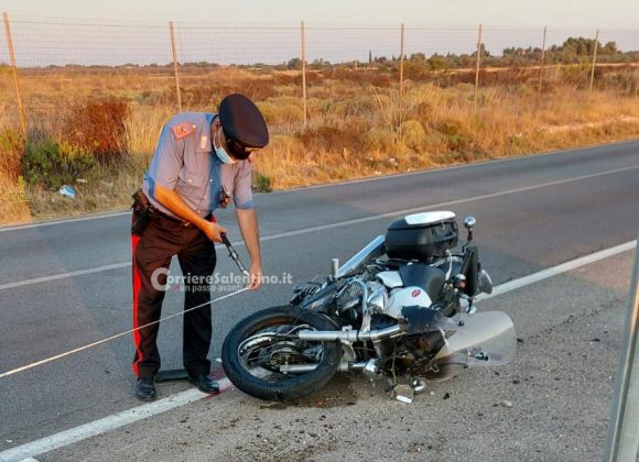 Tragico impatto frontale tra auto e moto sulla provinciale: muore centauro, grave la moglie - Corriere Salentino