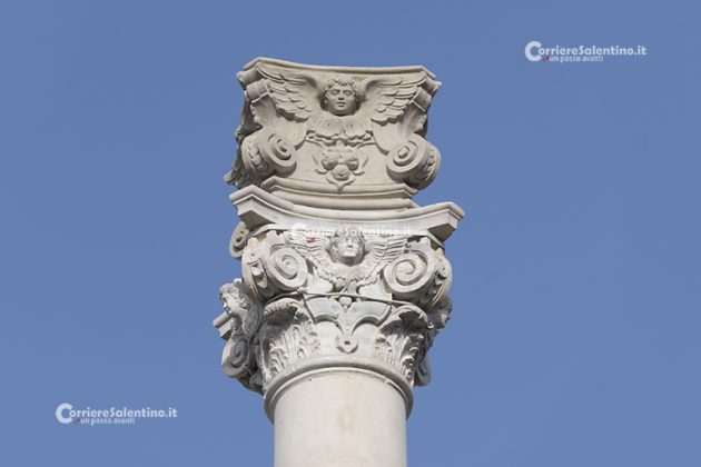 La petizione per ricollocare la statua di Sant’Oronzo sulla colonna. La “Voce di Lecce” chiede di non perdere più tempo - Corriere Salentino