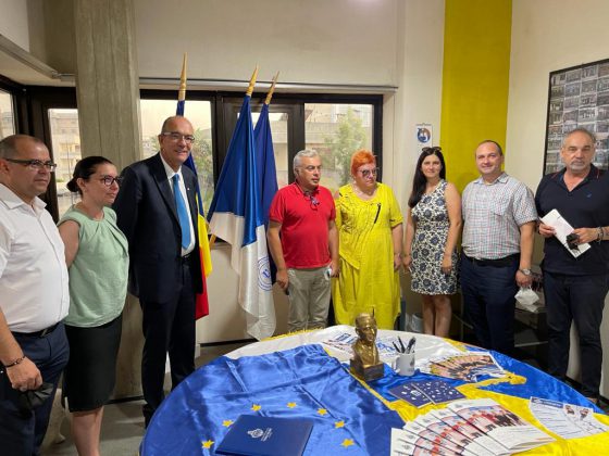 Migliaia di italiani si laureano e si specializzano all’estero. A Lecce la sede di Vasile Goldis, tra le università più importanti della Romania, con Uniformazione - Corriere Salentino