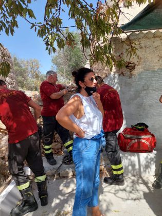 Scivola nella cisterna e ci rimane per giorni: cagnolino salvato dai vigili del fuoco - Corriere Salentino