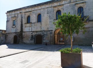 Parte il Kascignana music fest: sindaci e consigliere regionale a confronto, poi il live della BandAdriatica