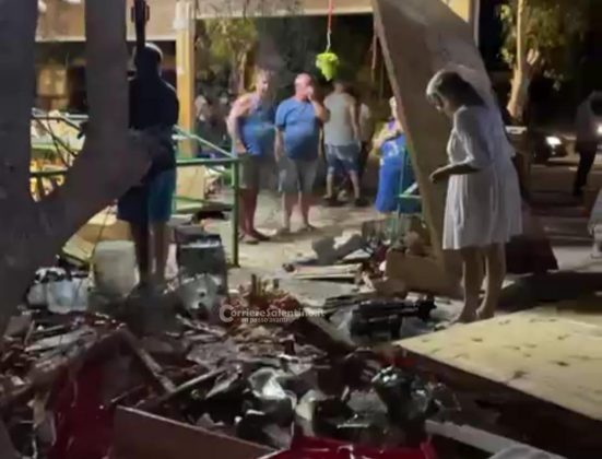 Paura in serata: auto sfonda gazebo di frutta e verdura, in due costretti alle cure in ospedale - Corriere Salentino