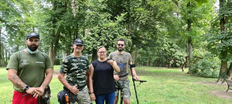 Oggetti smarriti. L'altra faccia dei cercatori con metaldetector, un esercito di volontari in tutta Italia - Corriere Salentino