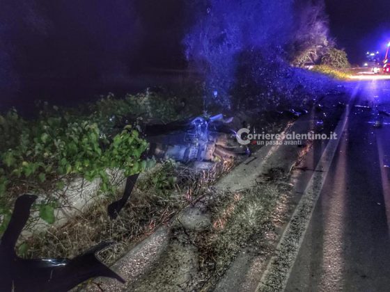 Tragico schianto tra auto e scooter sulla provinciale: muore 22enne - Corriere Salentino