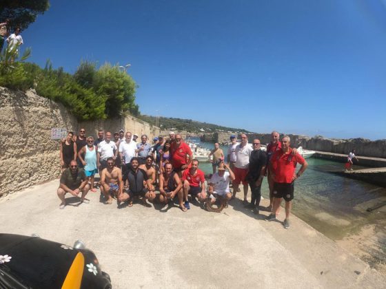 Pneumatici, bottiglie, corde e persino cerchi d'auto: i fondali della Marina di Andrano tornano puliti - Corriere Salentino