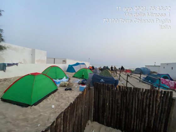 San Lorenzo, spiagge leccesi prese d’assalto. Valli: “Spettacolo indecoroso. Necessario un intervento straordinario di pulizia” - Corriere Salentino