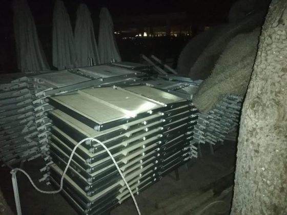 Spiaggia pubblica occupata abusivamente con ombrelloni e lettini a pagamento: liberati 4.500 mq agli Alimini - Corriere Salentino