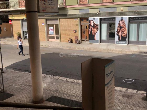 Spari all'alba: sventagliata di colpi nel centro di Gallipoli per gelosia. Fermato un 21enne - Corriere Salentino