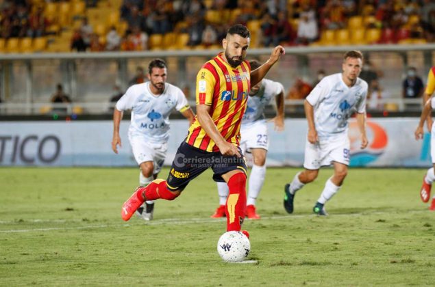 Brodino al Via del Mare, pareggio tra Lecce e Como - Corriere Salentino