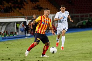 Le pagelle dei giallorossi: Vera persevera negli errori, Coda soffre di solitudine - Corriere Salentino