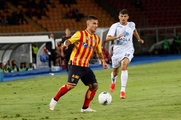 Brodino al Via del Mare, pareggio tra Lecce e Como - Corriere Salentino