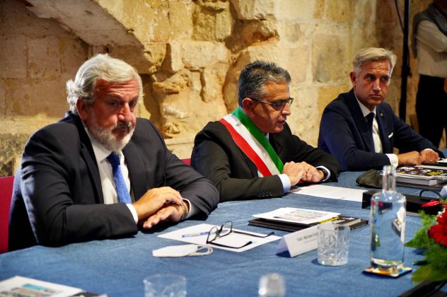 Otranto, Emiliano incontra Edi Rama: "Tra Puglia e Albania grande amicizia" - Corriere Salentino