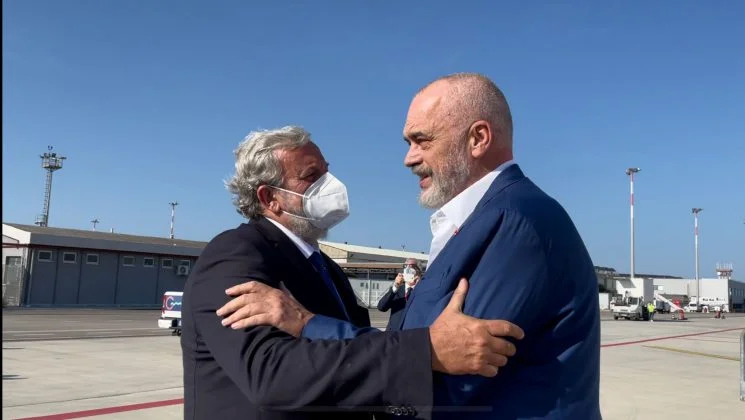 Otranto, Emiliano incontra Edi Rama: "Tra Puglia e Albania grande amicizia" - Corriere Salentino