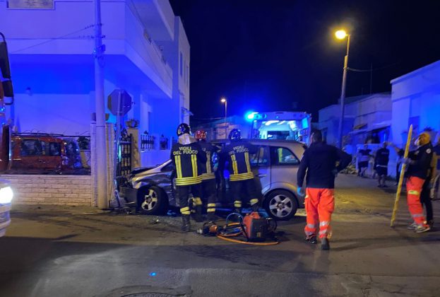 Schianto nella periferia del paese: un automobilista resta ferito, l'altro si dilegua - Corriere Salentino