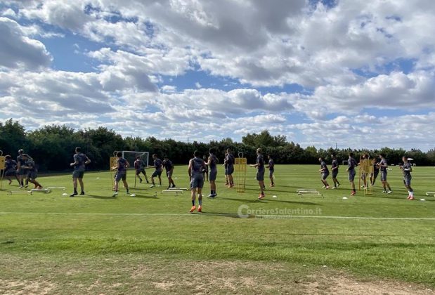 Una giornata con il Lecce. All’Acaya Golf Club dal campo agli spogliatoi, ecco cosa fanno i giallorossi - Corriere Salentino