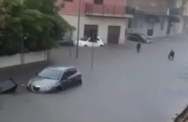 Violenta ondata di maltempo si abbatte sul Salento. Nardò la più colpita: strade allagate e danni - Corriere Salentino
