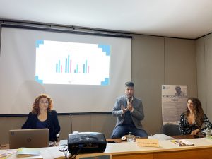“Adolescenti tecnologicamente modificati”: la lectio del professor Lavenia all’inaugurazione del primo Centro sulle Dipendenze Tecnogiche nel Salento. Aumentano gli autolesionisti - Corriere Salentino