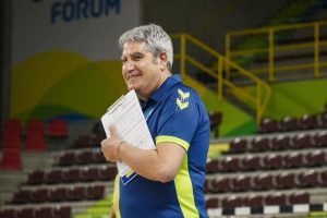 Volley, con l'Hebar Pazardzhik Camillo Placì vince la Supercoppa in Bulgaria - Corriere Salentino