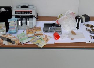 Droga, armi e soldi: in tre lasciano il carcere