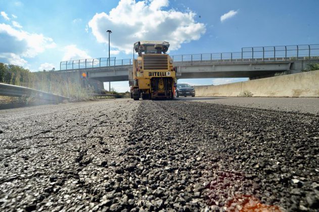 Tangenziale Est, cominciati i lavori per il rifacimento stradale - Corriere Salentino