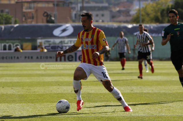 Lecce grande per un’ora. A Strefezza risponde Iliev, nel finale Coda sciupa il gol vittoria da due passi - Corriere Salentino
