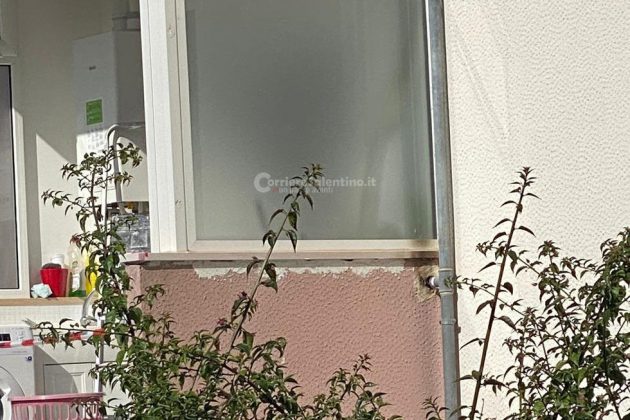 Boato a San Pio, esplosione divelle balcone. Cade da ponteggio, 68enne al Fazzi con “codice rosso” - Corriere Salentino