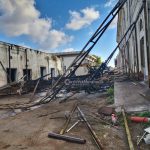 Paura durante i lavori: divampano le fiamme nell'ex manifattura - Corriere Salentino