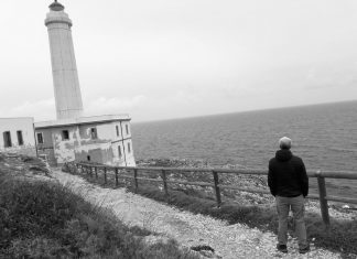 Xenìa, spettacolo di Ura Teatro 16 e 17 ottobre al Faro di Punta Palascia Otranto