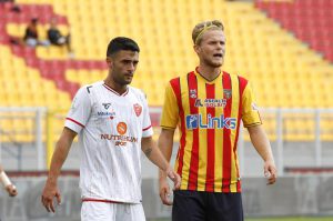 Le pagelle dei giallorossi: Barreca fabbrica cross; i tre tenori offensivi non arrivano alla sufficienza - Corriere Salentino