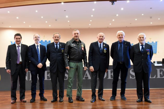Cento anni di impegno dell'Aeronautica Militare al servizio dell'Italia, ieri a Lecce il primo di una serie di incontri sulla storia della Forza Armata - Corriere Salentino