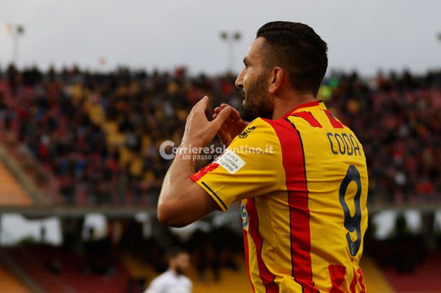 Il Lecce si esalta nonostante il virus e torna a vincere dopo tre pari: 3 a 1 al Cosenza - Corriere Salentino