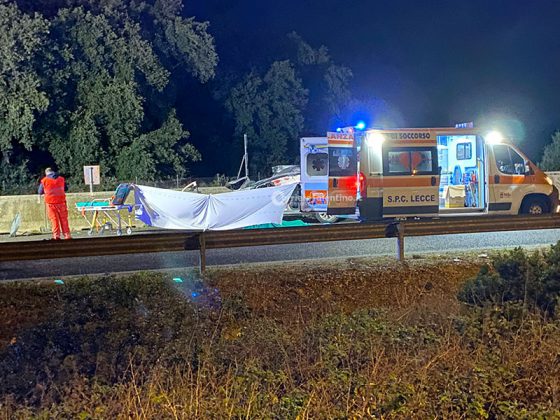 Tragedia sulla 613, auto con famiglia si ribalta: un morto e tre feriti gravi - Corriere Salentino
