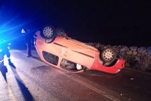 Notte di incidenti e di auto ribaltate: doppio schianto, in tre costretti a ricorrere alle cure in ospedale - Corriere Salentino