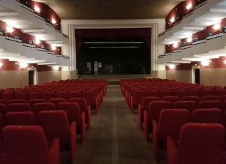 Galatina, dopo 20 anni si riaprono le porte del teatro “Cavallino Bianco”