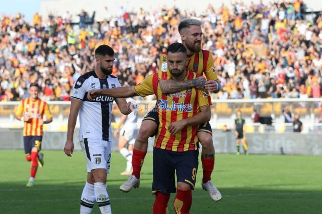 Big match senza storia: poker al Parma e secondo posto in classifica - Corriere Salentino