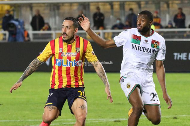 Lecce bicchiere mezzo vuoto, 3-3 con la Ternana - Corriere Salentino