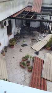 Boato e paura in mattinata, esplode bombola di gas in cortile: illesi i padroni di casa - Corriere Salentino