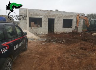 Amplia fabbricato senza richiedere il titolo edilizio, denunciato un 40enne